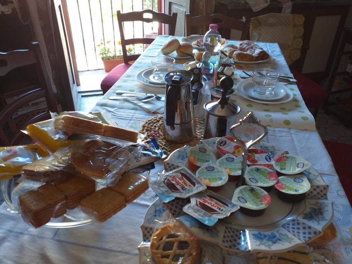 Bed & Breakfast La Rosa Rossa Cagli Zewnętrze zdjęcie